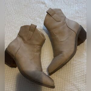 Stylish Beige Ankle Booties